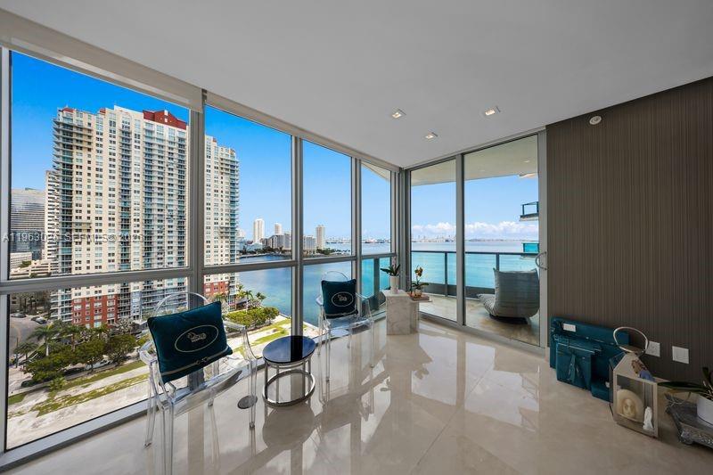 1331 Brickell Bay Dr #1602 Miami, FL 33131