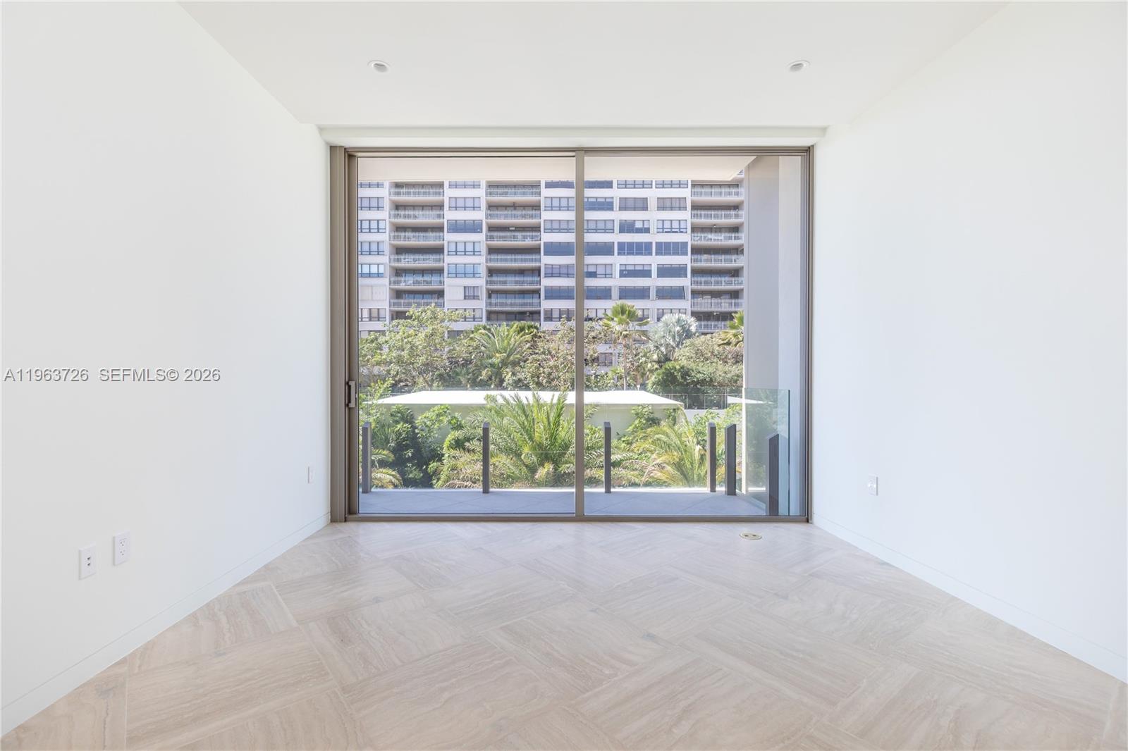 5 Grove Isle Dr #M303 Miami, FL 33133