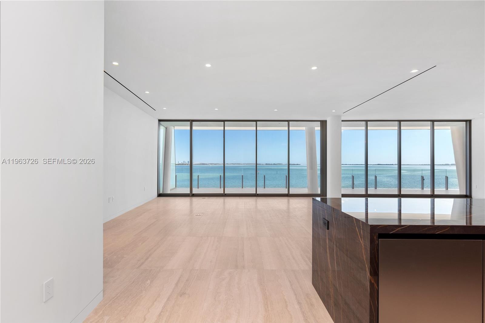 5 Grove Isle Dr #M303 Miami, FL 33133