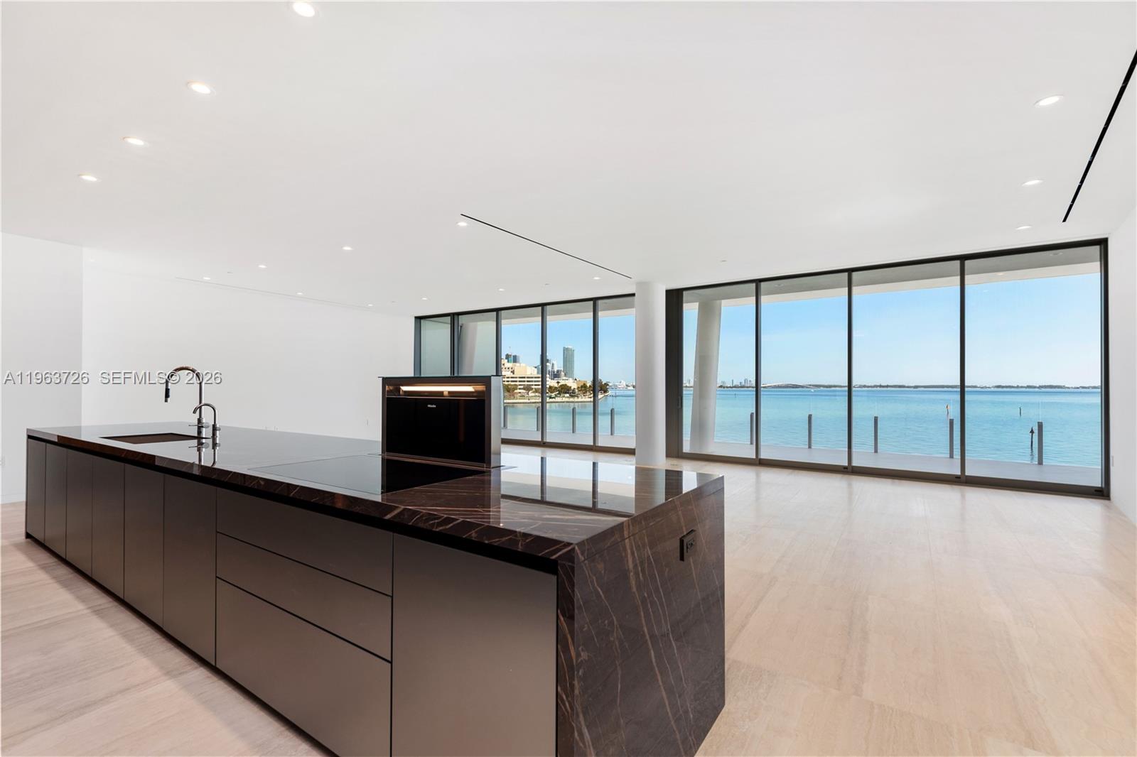 5 Grove Isle Dr #M303 Miami, FL 33133