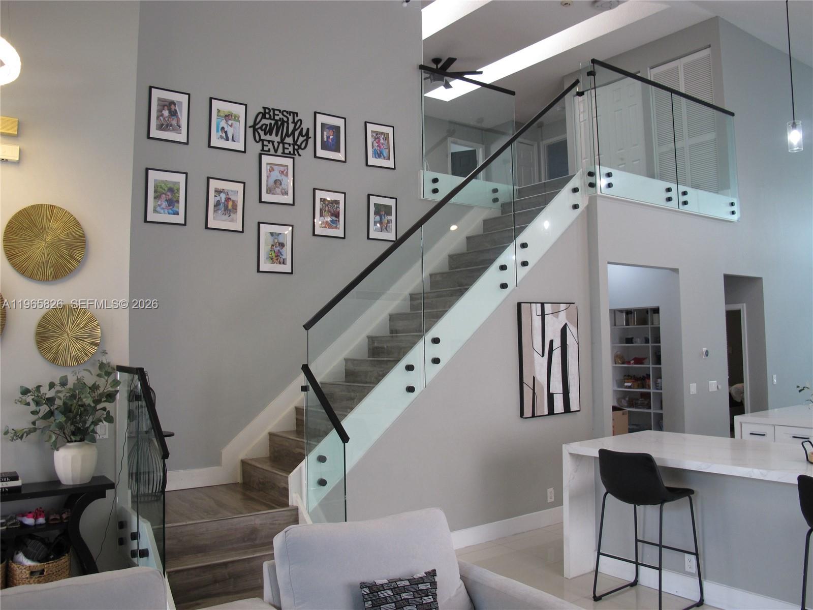 5285 NW 112th Ter Coral Springs, FL 33076