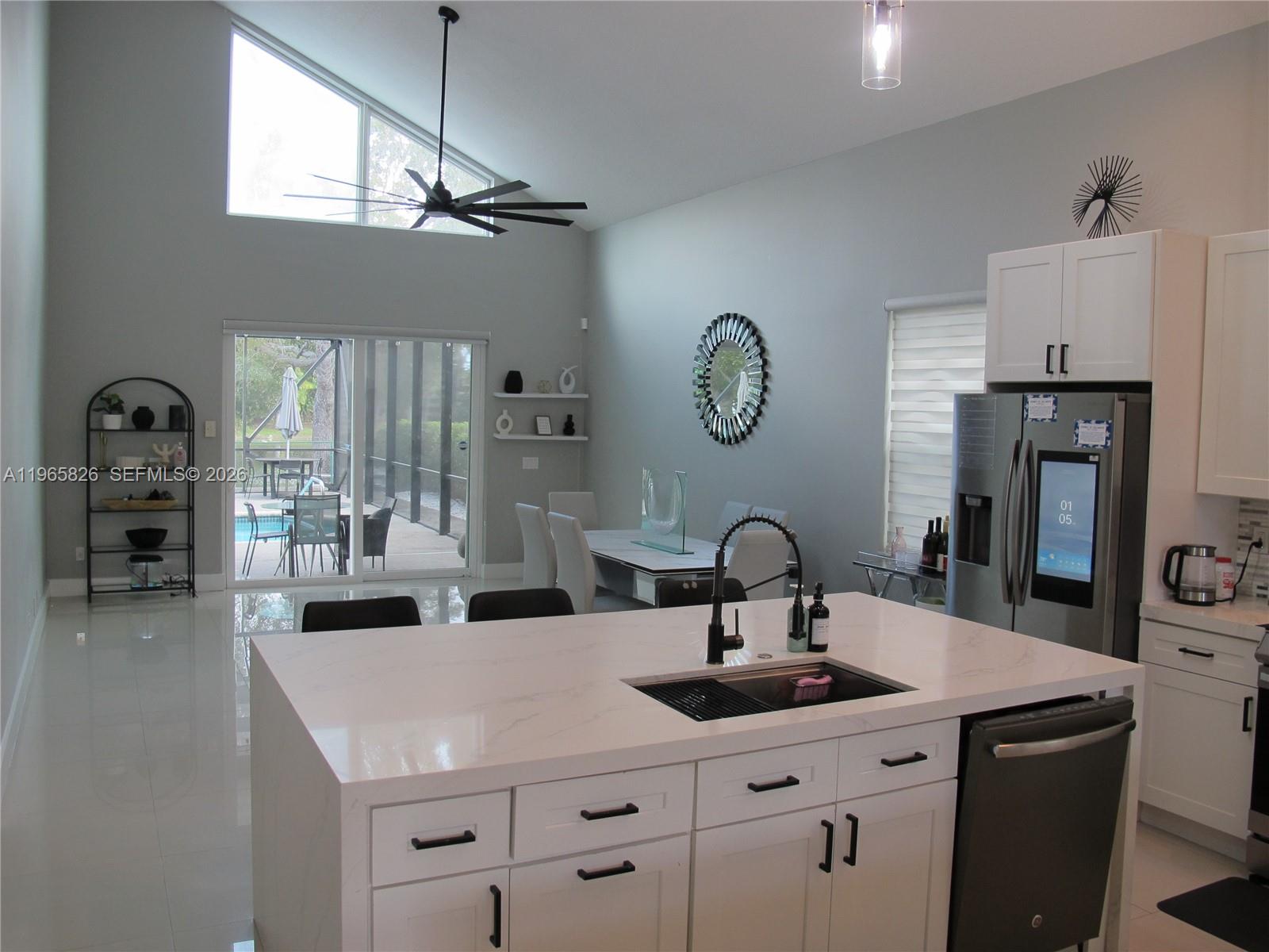 5285 NW 112th Ter Coral Springs, FL 33076