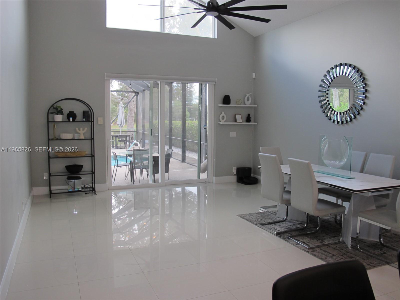 5285 NW 112th Ter Coral Springs, FL 33076