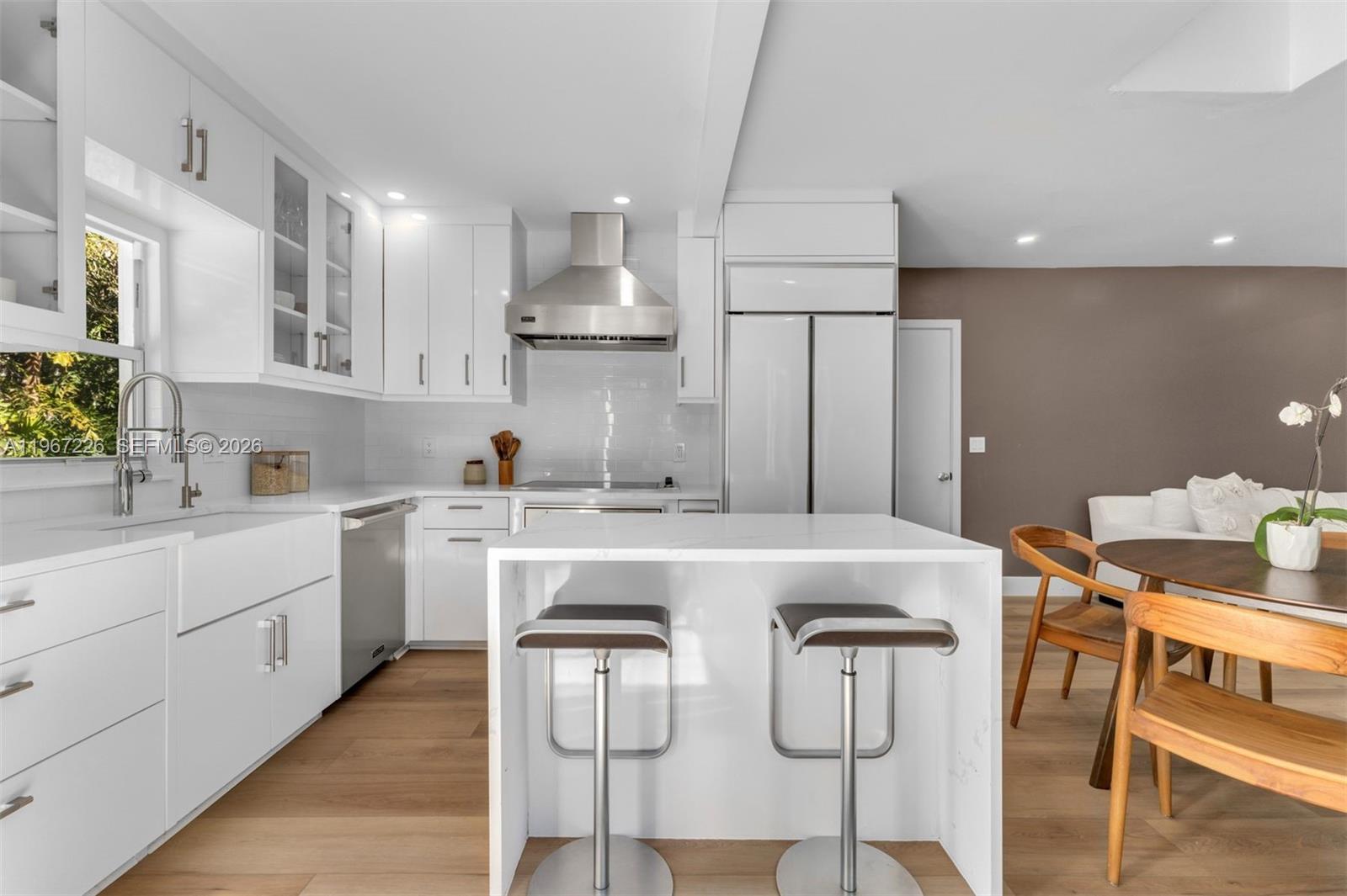 3951 Park Dr Miami, FL 33133