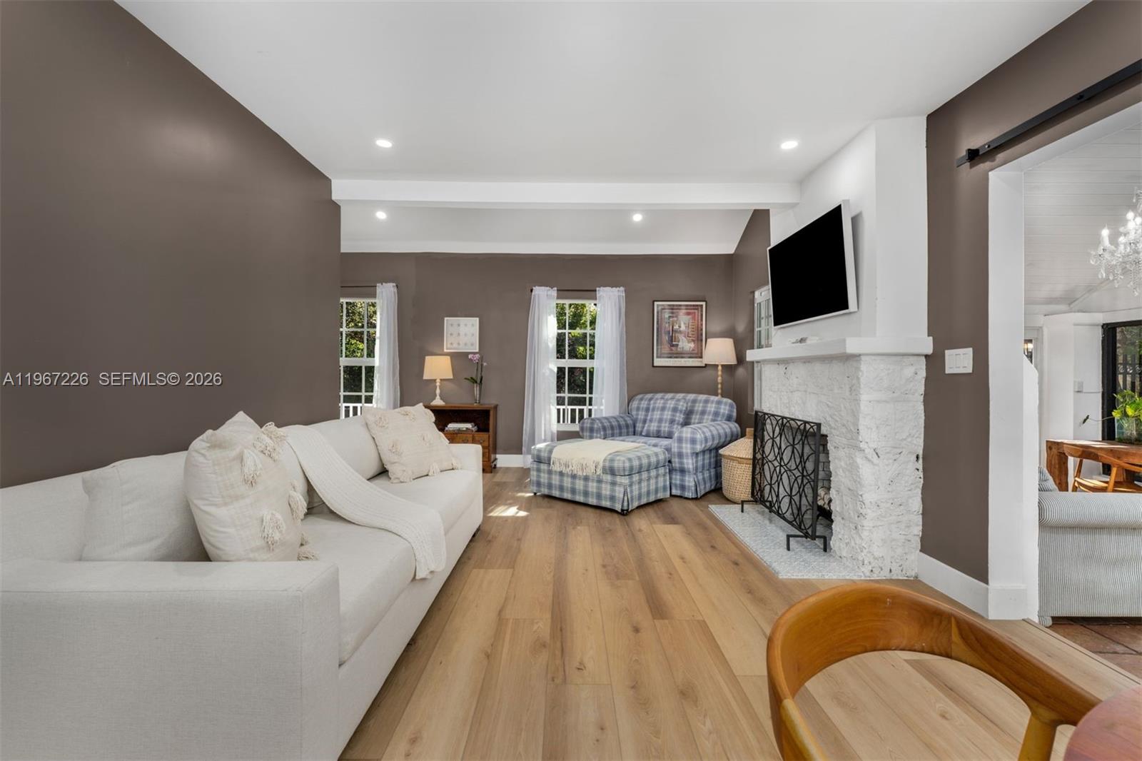 3951 Park Dr Miami, FL 33133