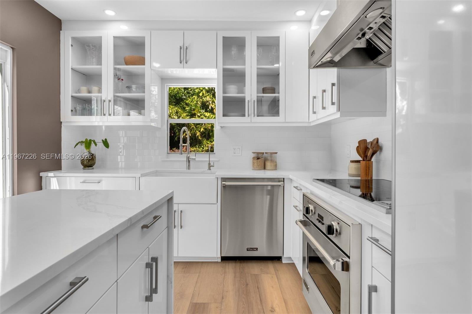 3951 Park Dr Miami, FL 33133