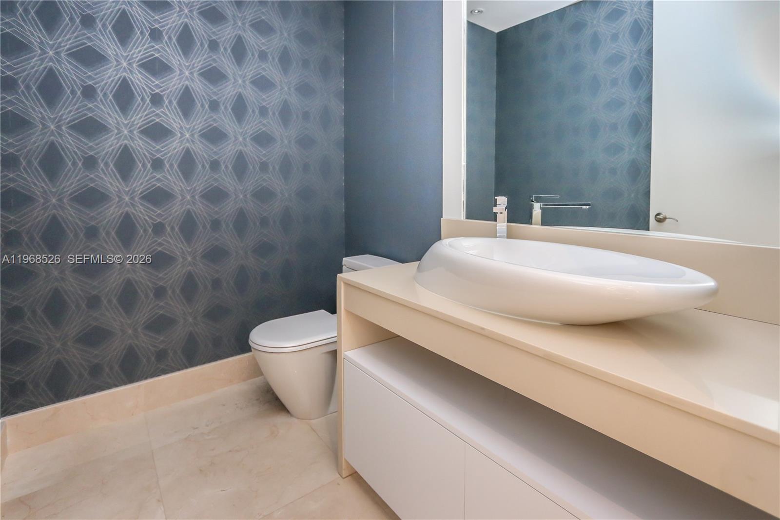 image Trump Tower I12