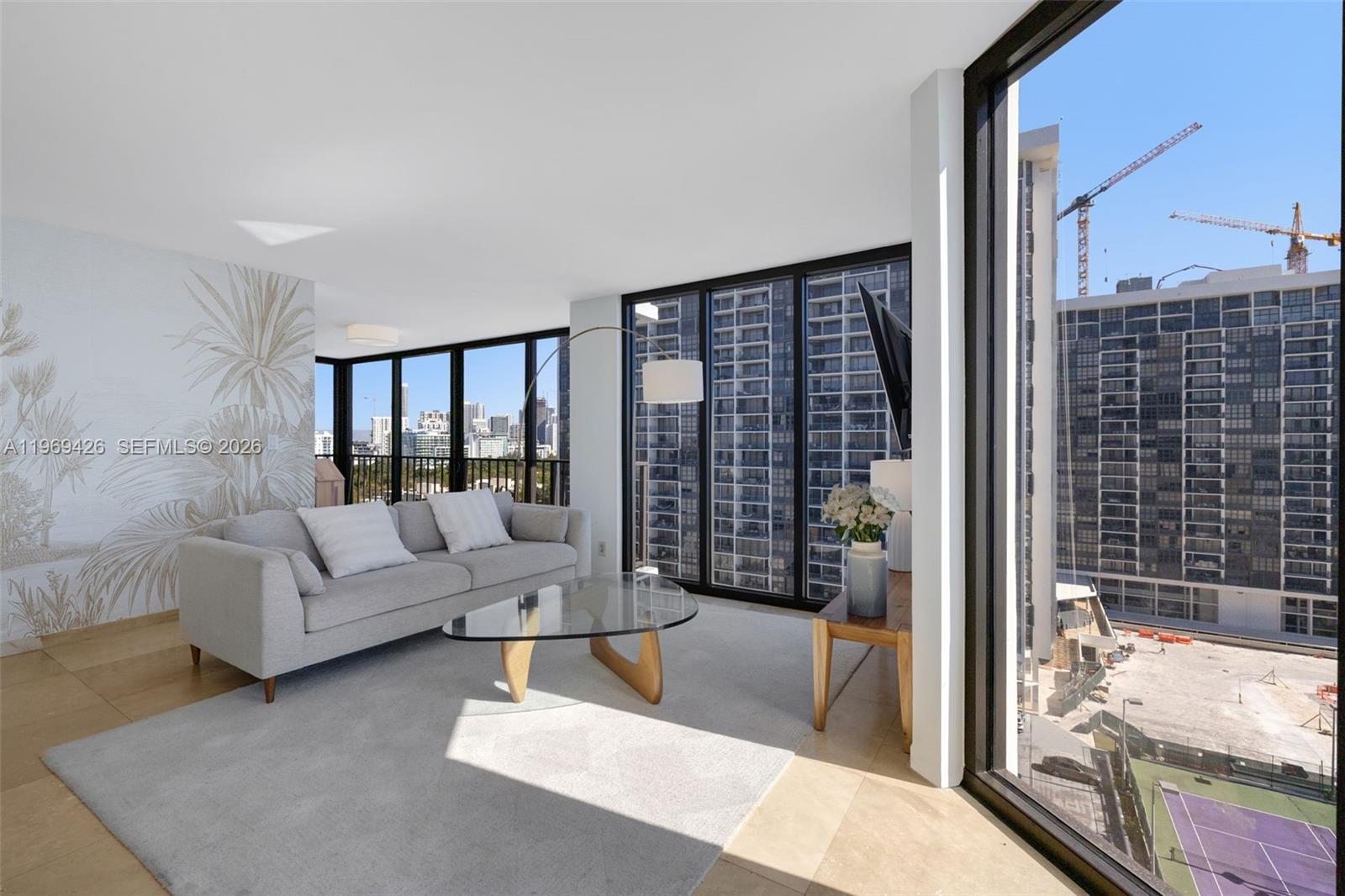 image Brickell Place III13