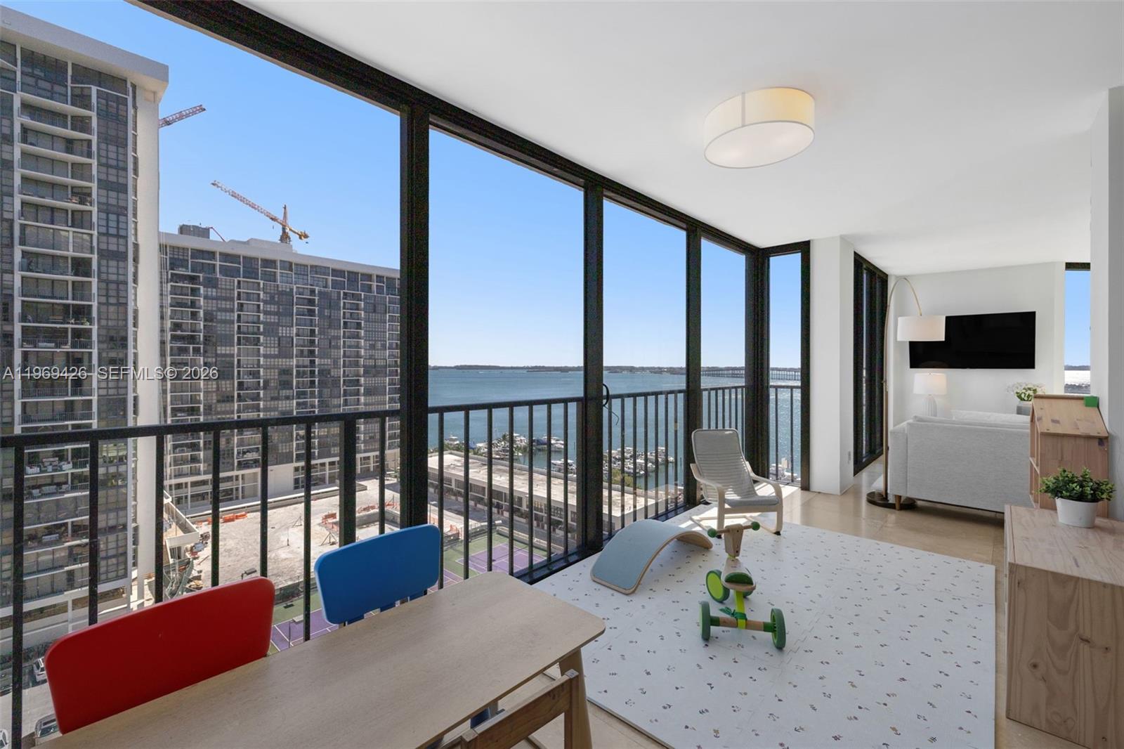 image Brickell Place III23