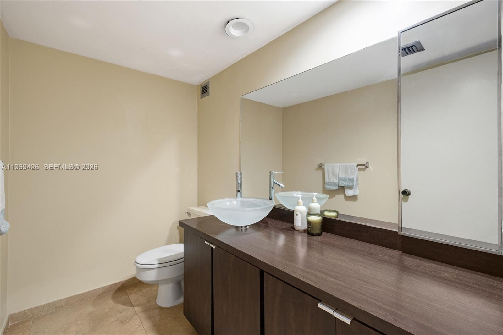 image Brickell Place III26