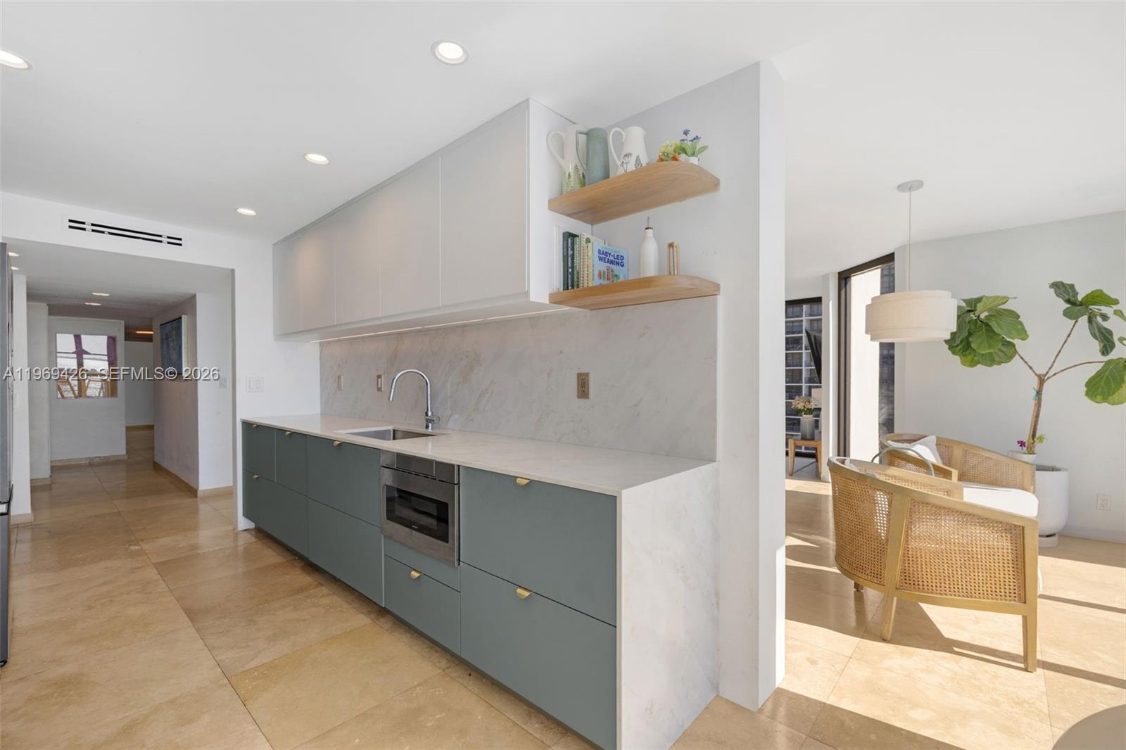 image Brickell Place III8