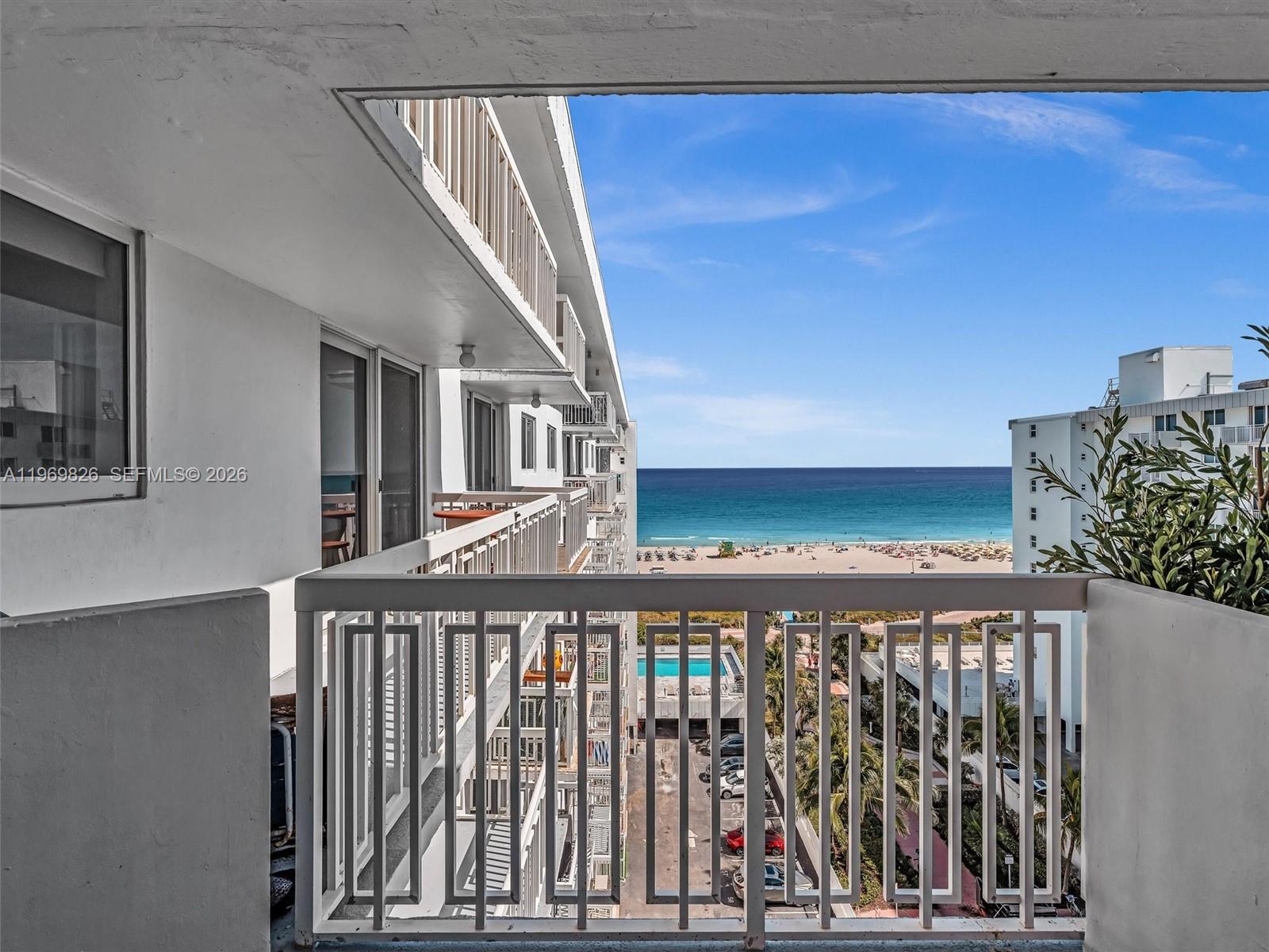 401 Ocean Dr #1007 Miami Beach, FL 33139