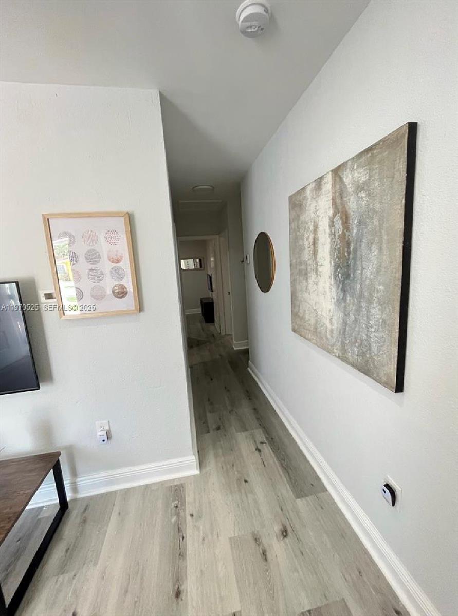 3050 NW 52nd St Miami, FL 33142