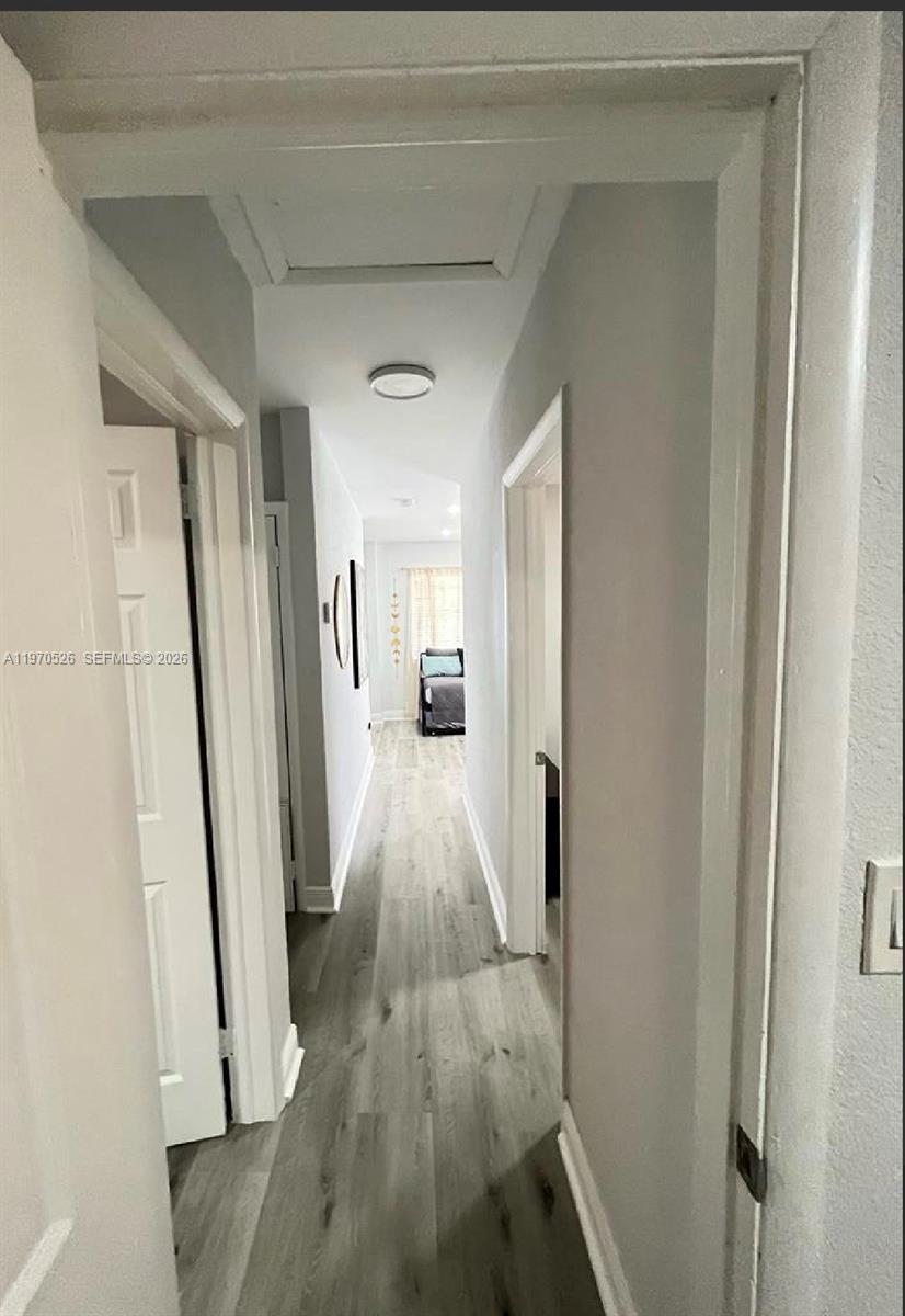 3050 NW 52nd St Miami, FL 33142