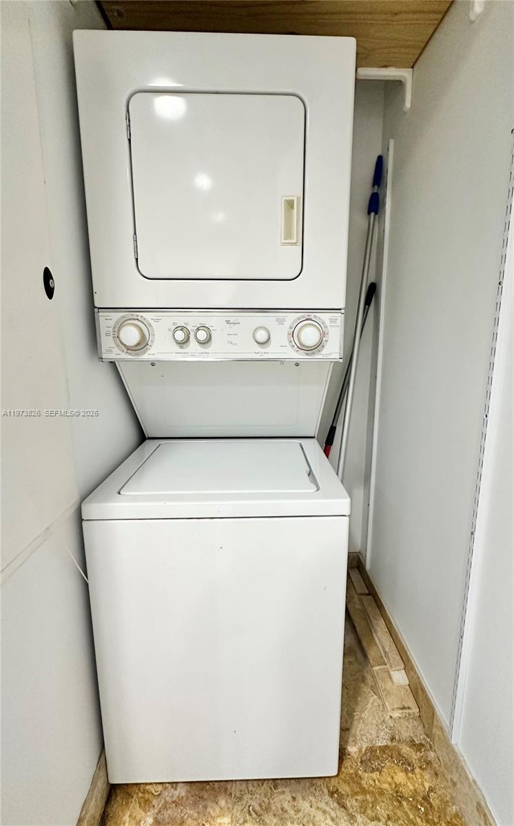 image 1060 Brickell - 105010