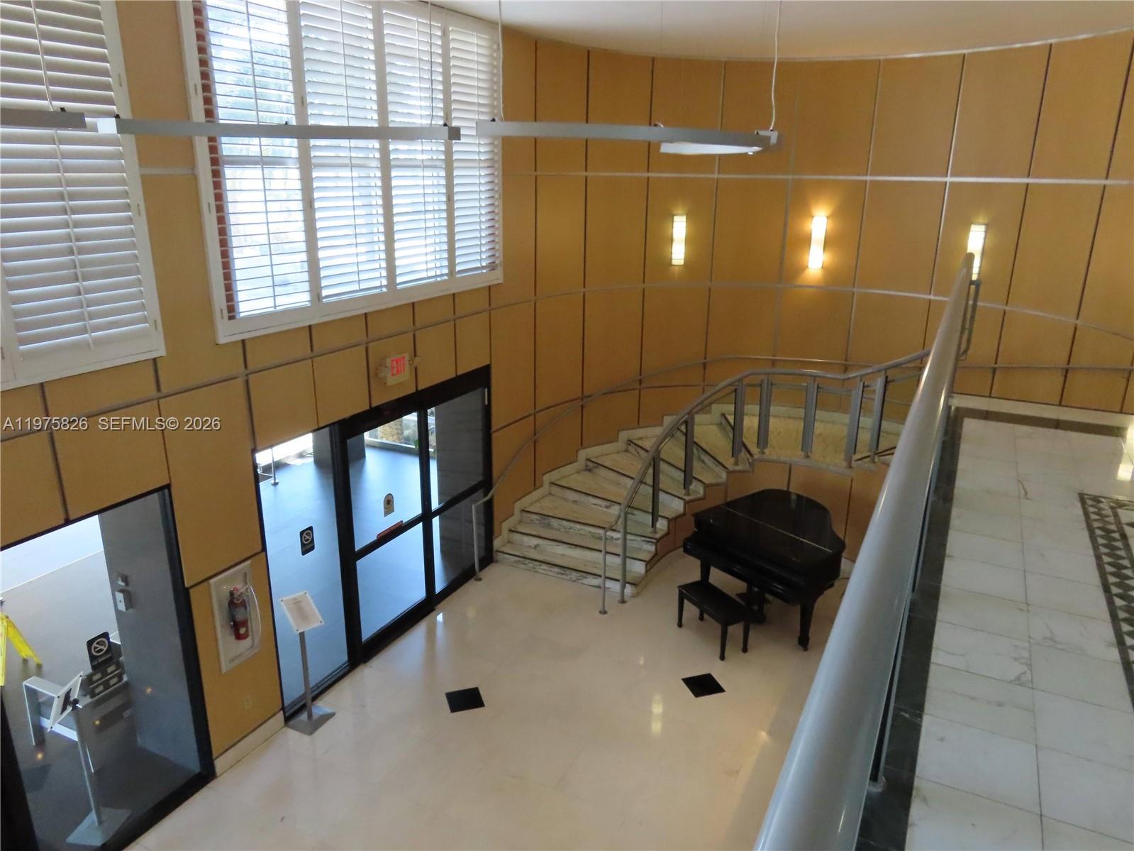 6770 Indian Crk Dr #6A Miami Beach, FL 33141