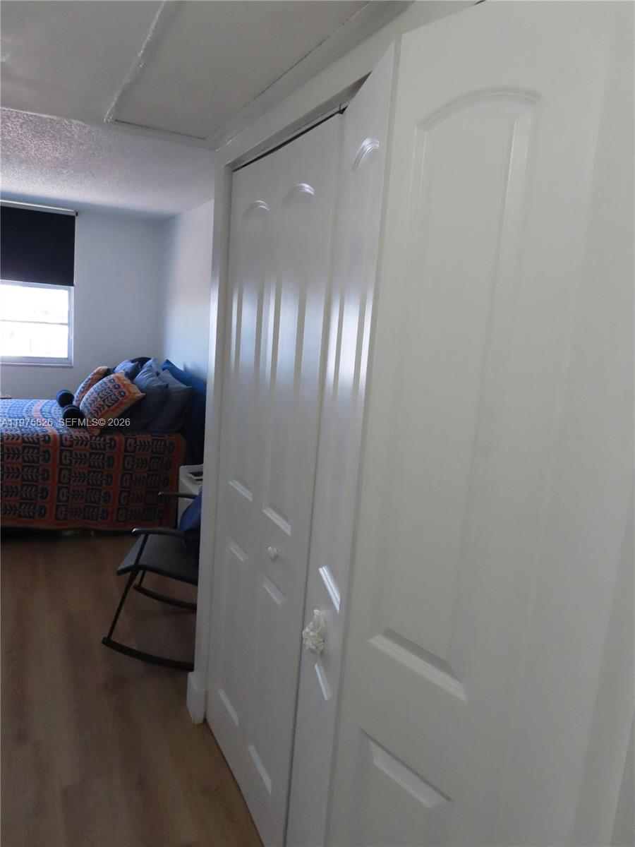 6770 Indian Crk Dr #6A Miami Beach, FL 33141