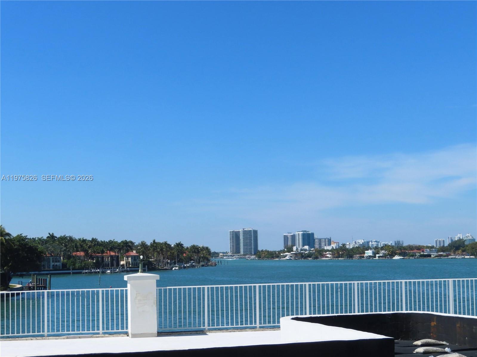 6770 Indian Crk Dr #6A Miami Beach, FL 33141