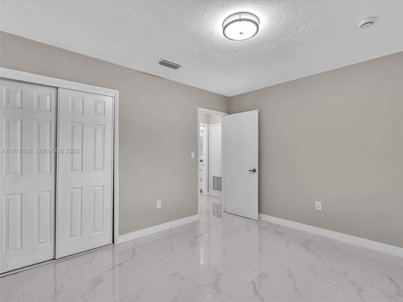 6800 Raleigh St Hollywood, FL 33024