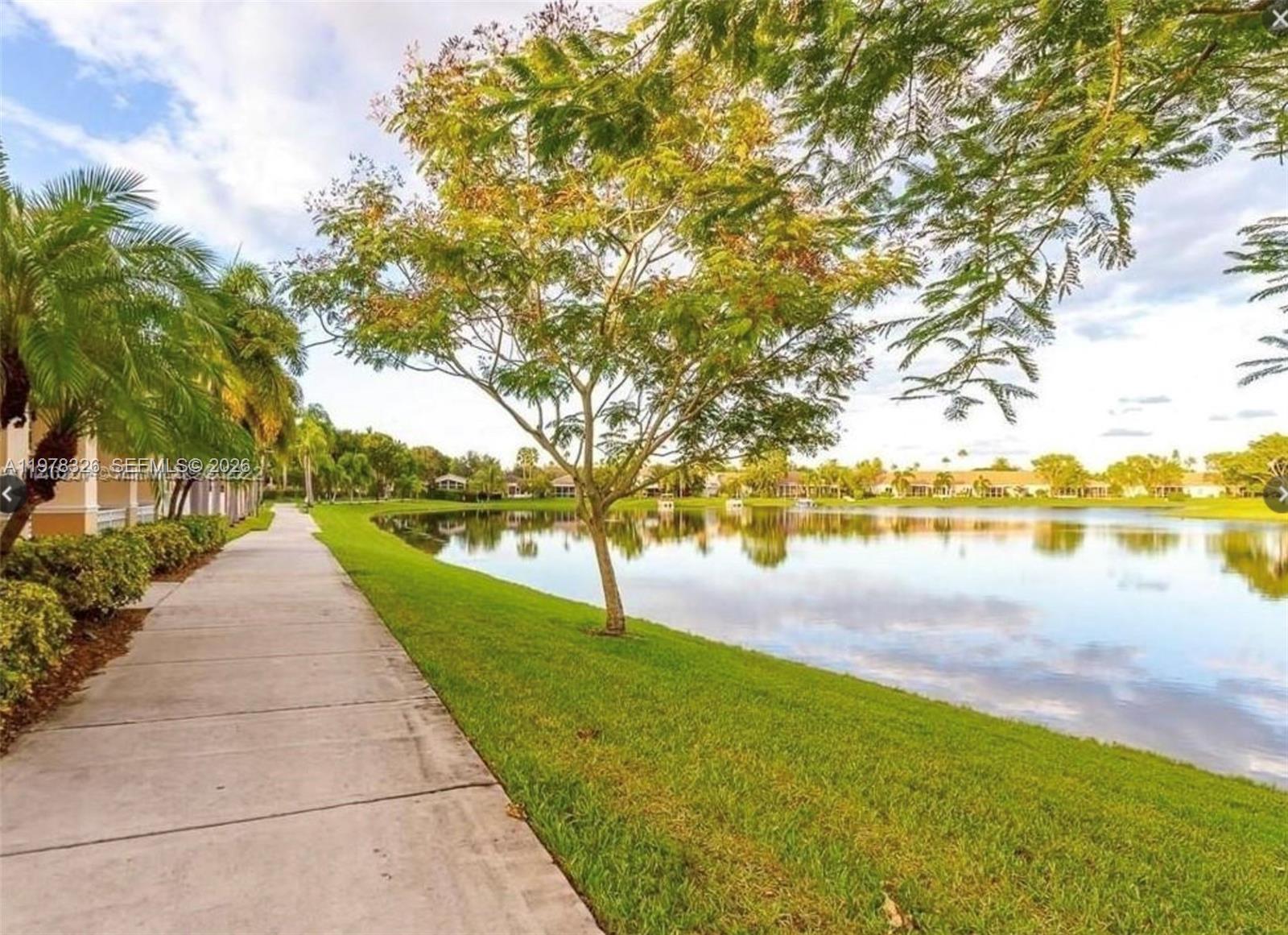 1213 SW 46th Way Deerfield Beach, FL 33442