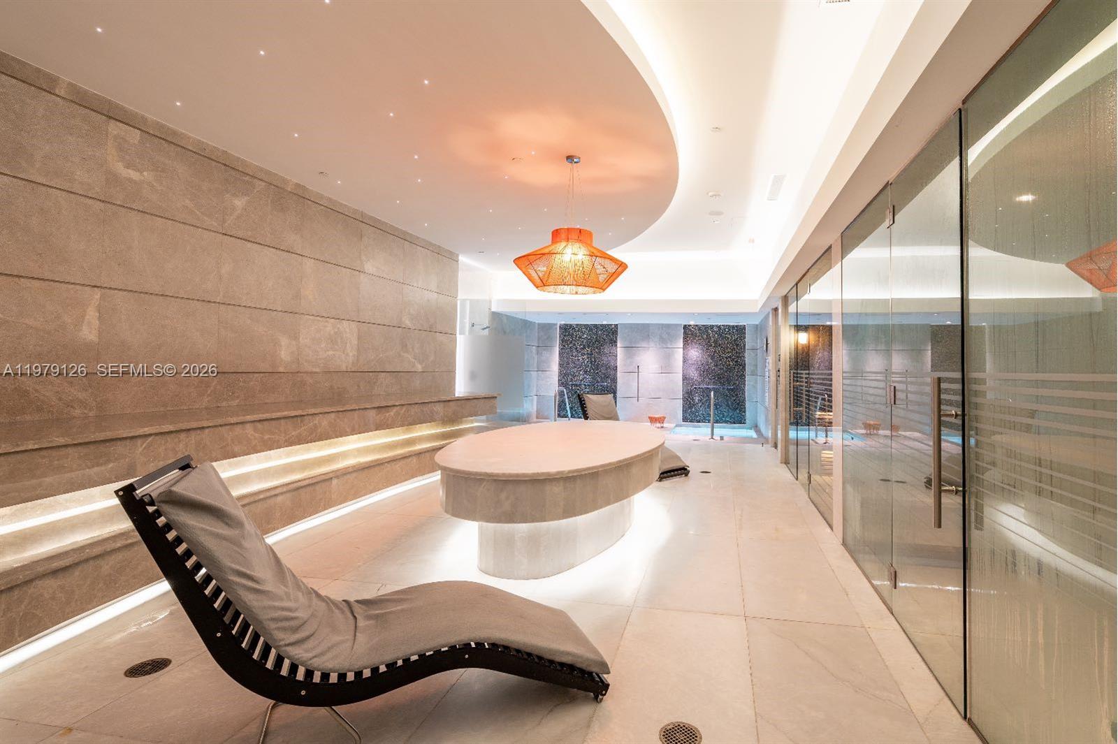 1010 Brickell Ave #1902 Miami, FL 33131