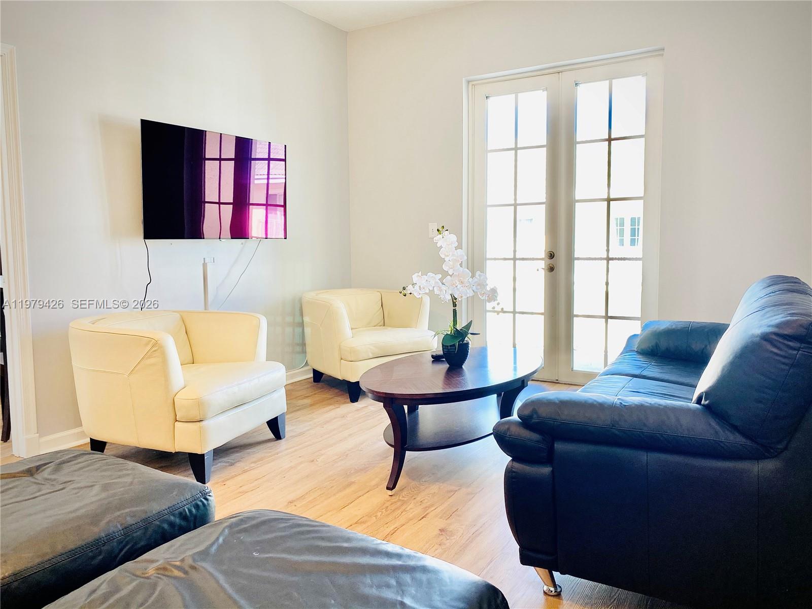 1200 Town Ctr Dr #422 Jupiter, FL 33458