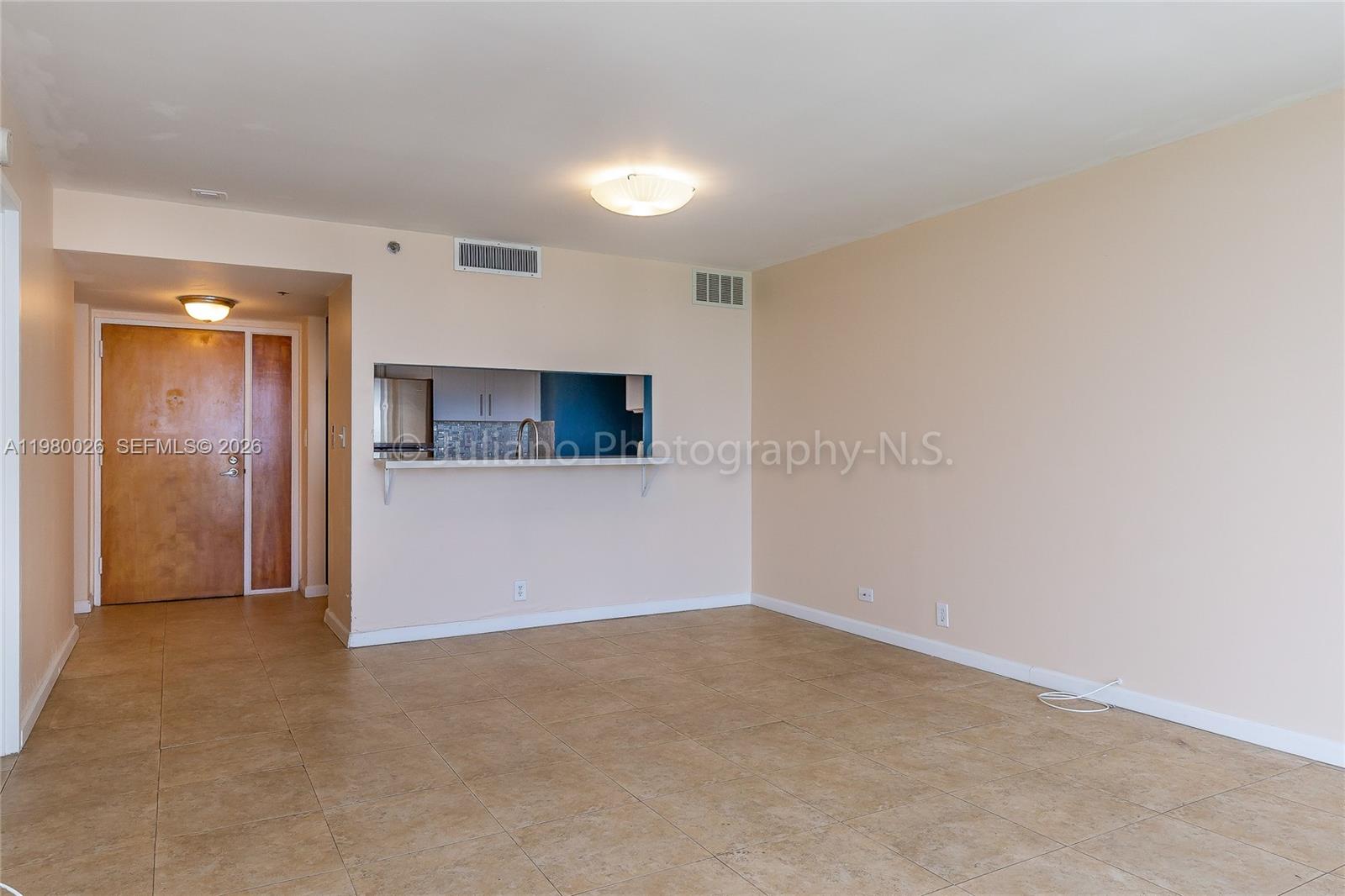 7601 E Treasure Dr #2309 North Bay Village, FL 33141