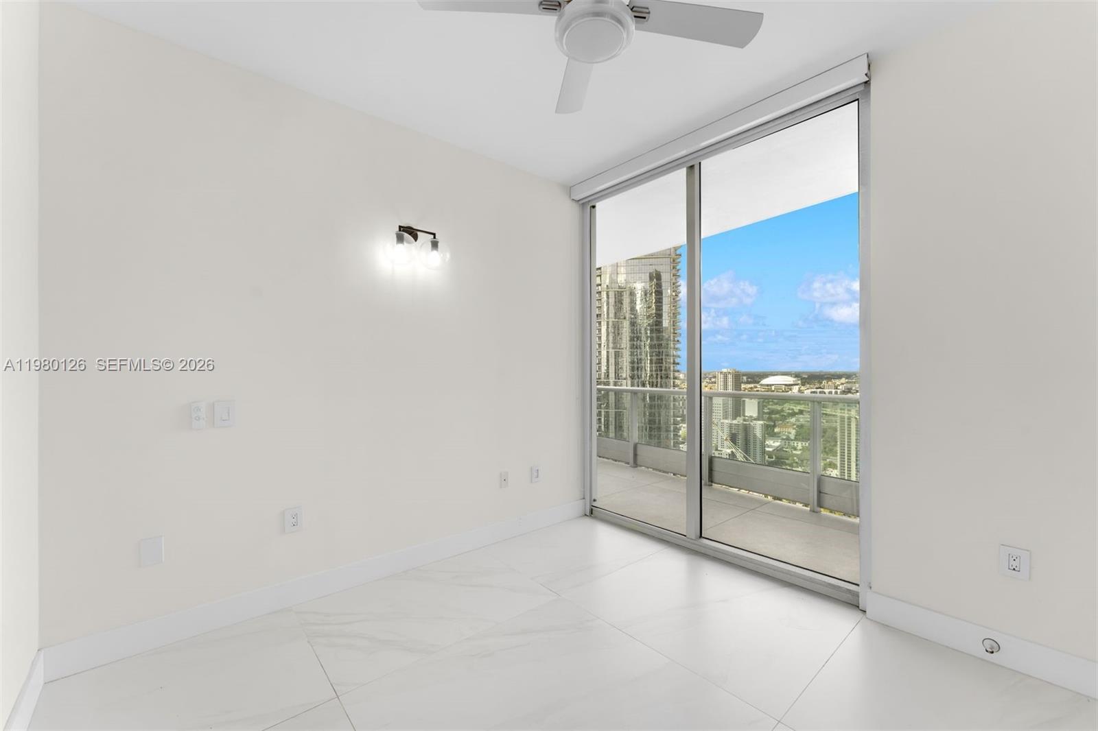 900 Biscayne Blvd #4202 Miami, FL 33132