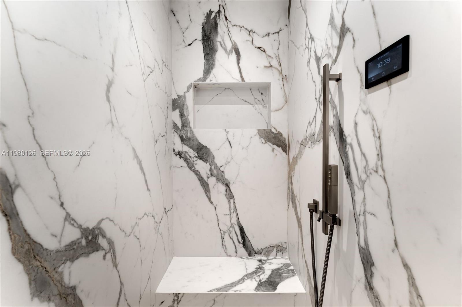 900 Biscayne Blvd #4202 Miami, FL 33132