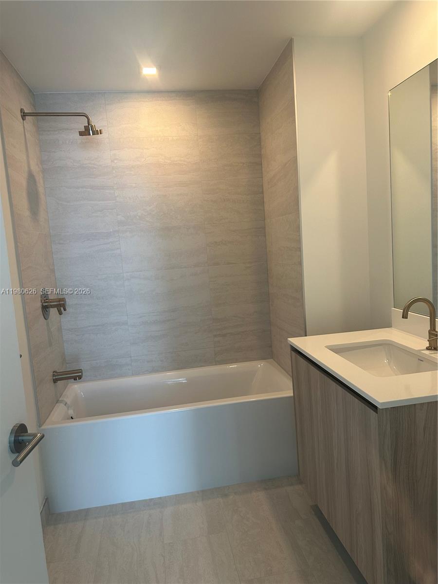 image Viceroy Brickell Residences6