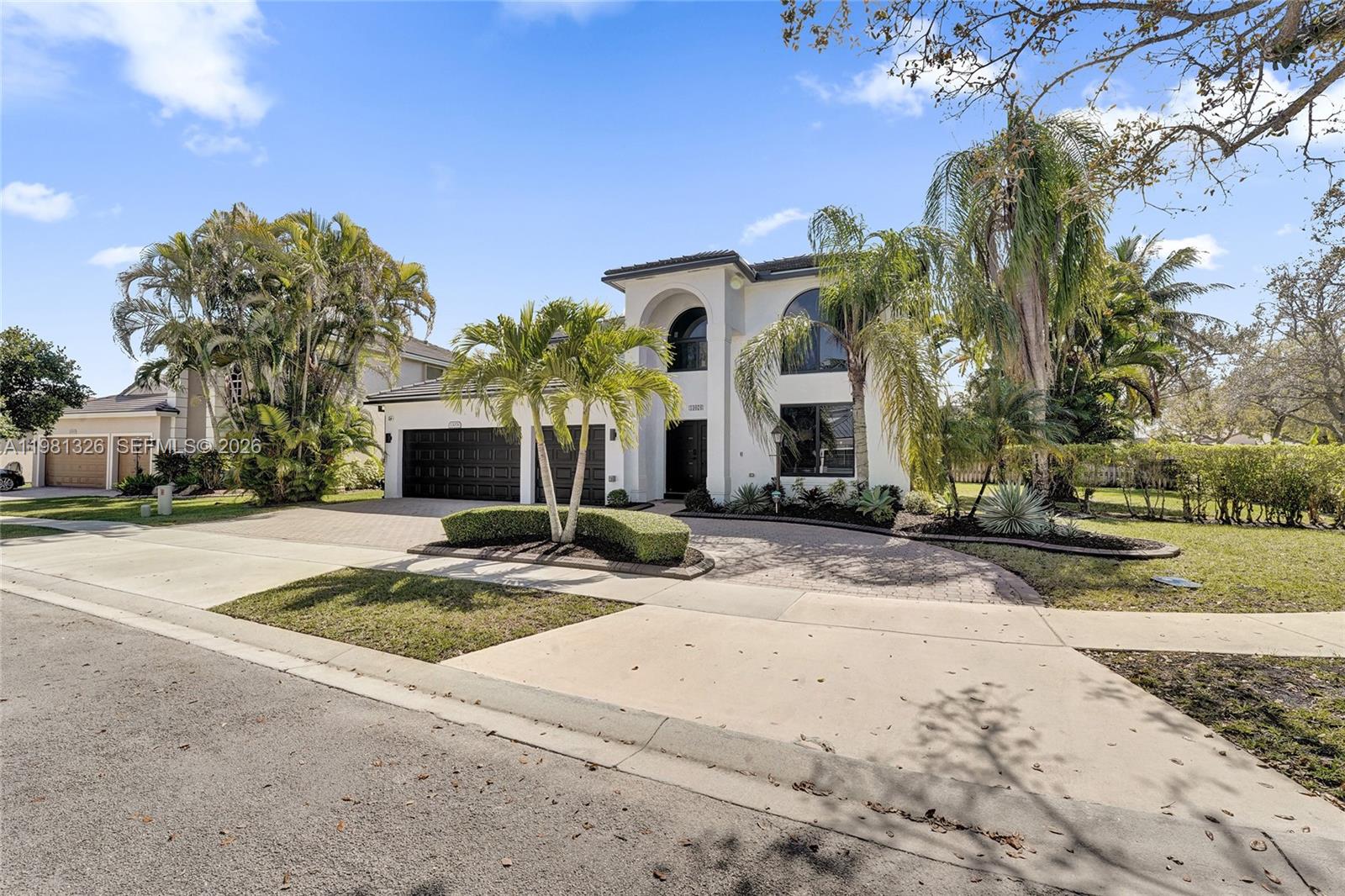 13076 NW 14th St Pembroke Pines, FL 33028