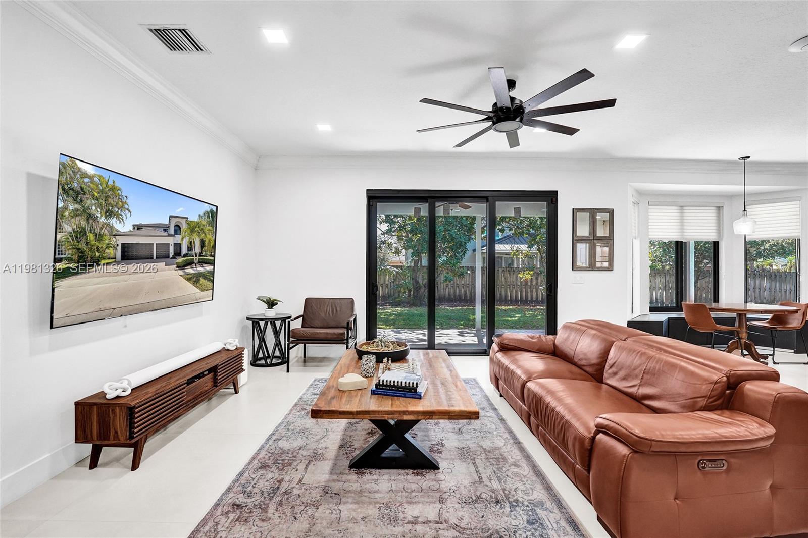 13076 NW 14th St Pembroke Pines, FL 33028