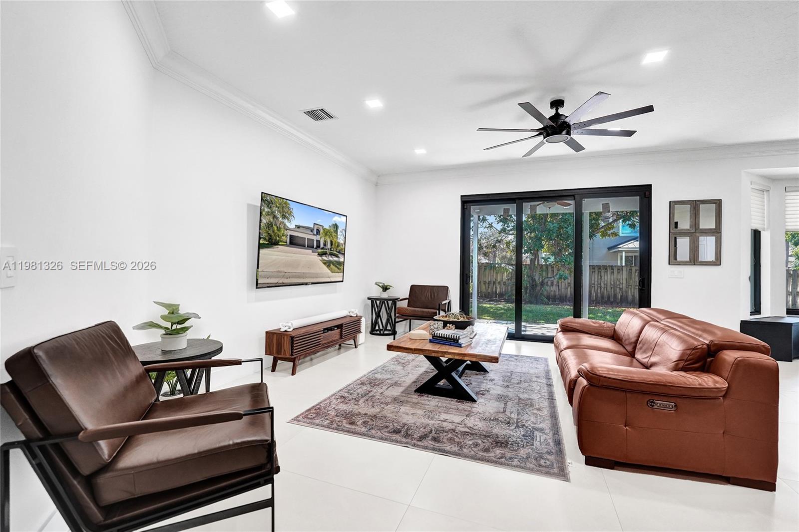 13076 NW 14th St Pembroke Pines, FL 33028