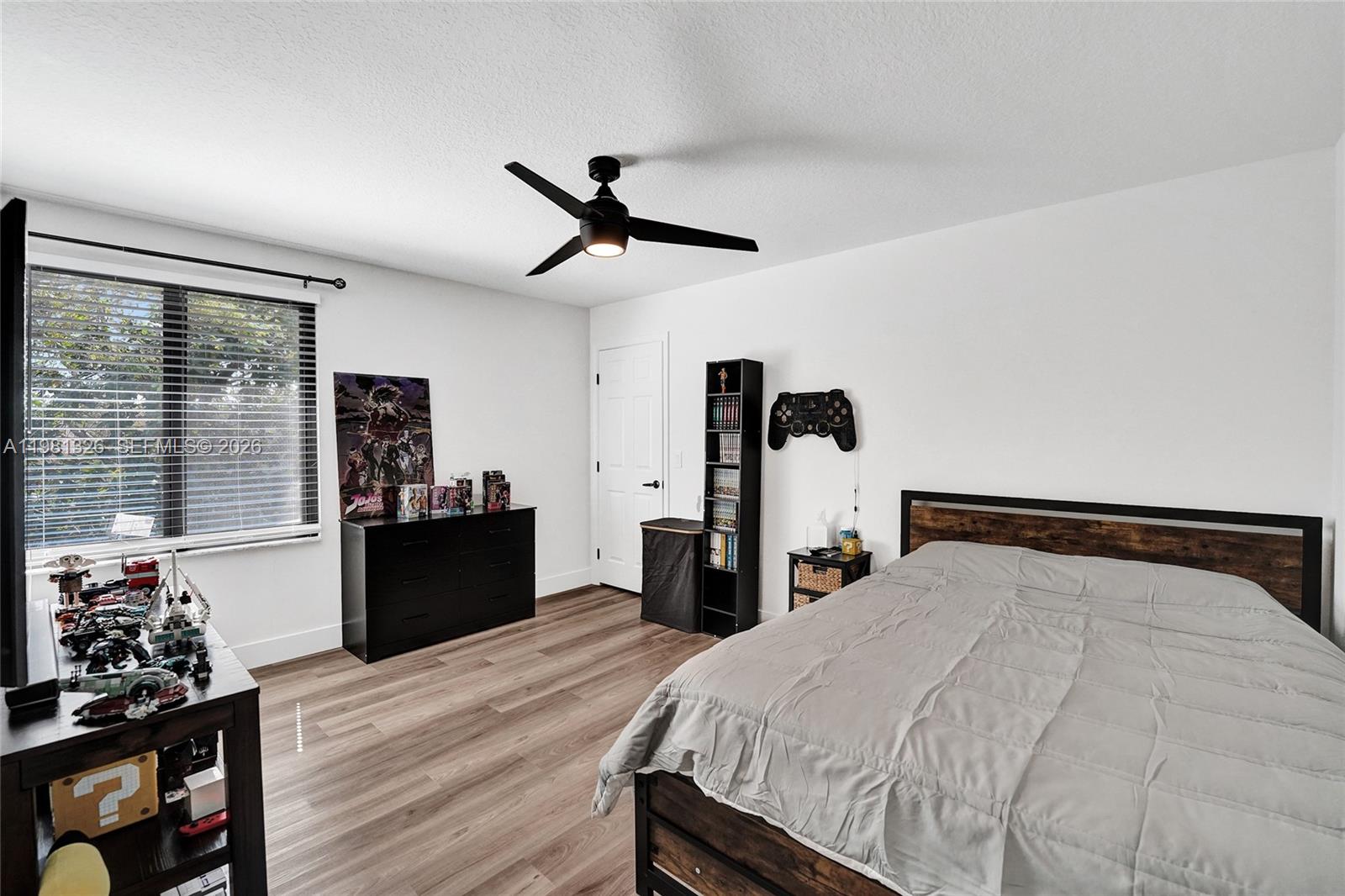 13076 NW 14th St Pembroke Pines, FL 33028