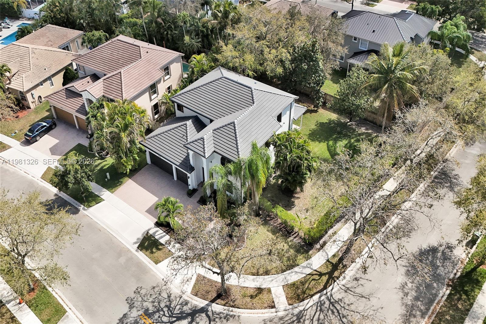 13076 NW 14th St Pembroke Pines, FL 33028