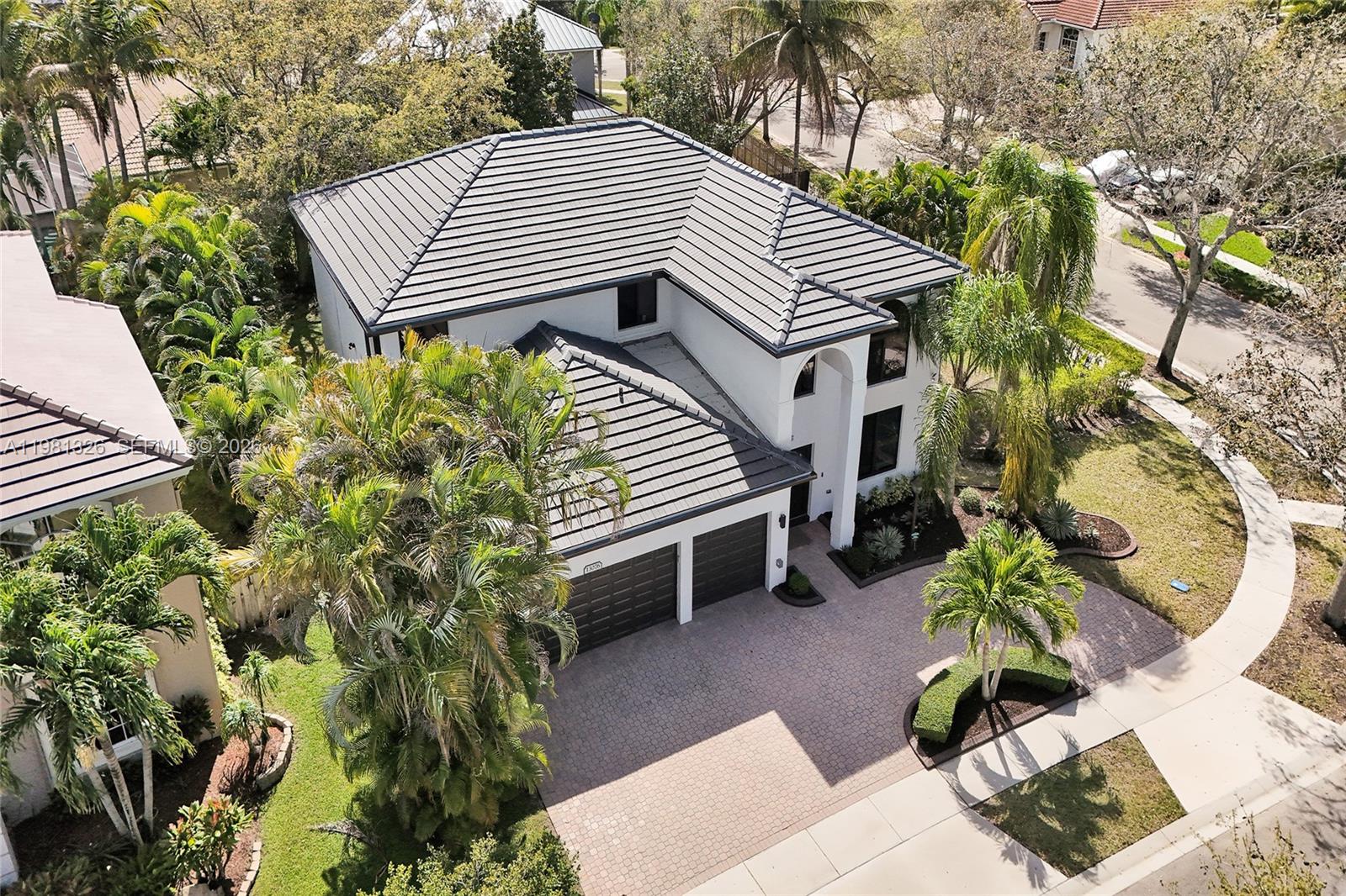 13076 NW 14th St Pembroke Pines, FL 33028