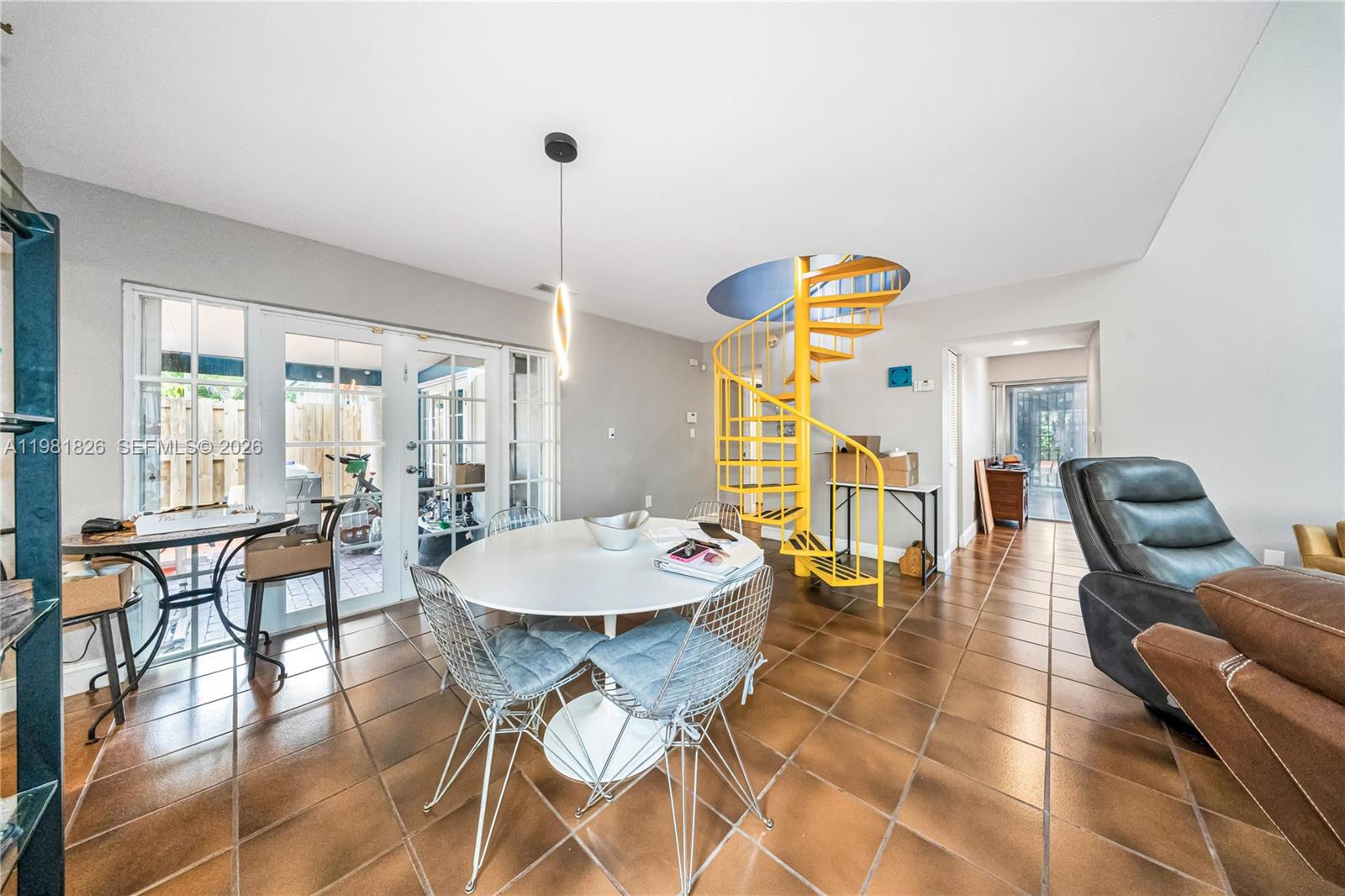 5747 SW 55th St Miami, FL 33155