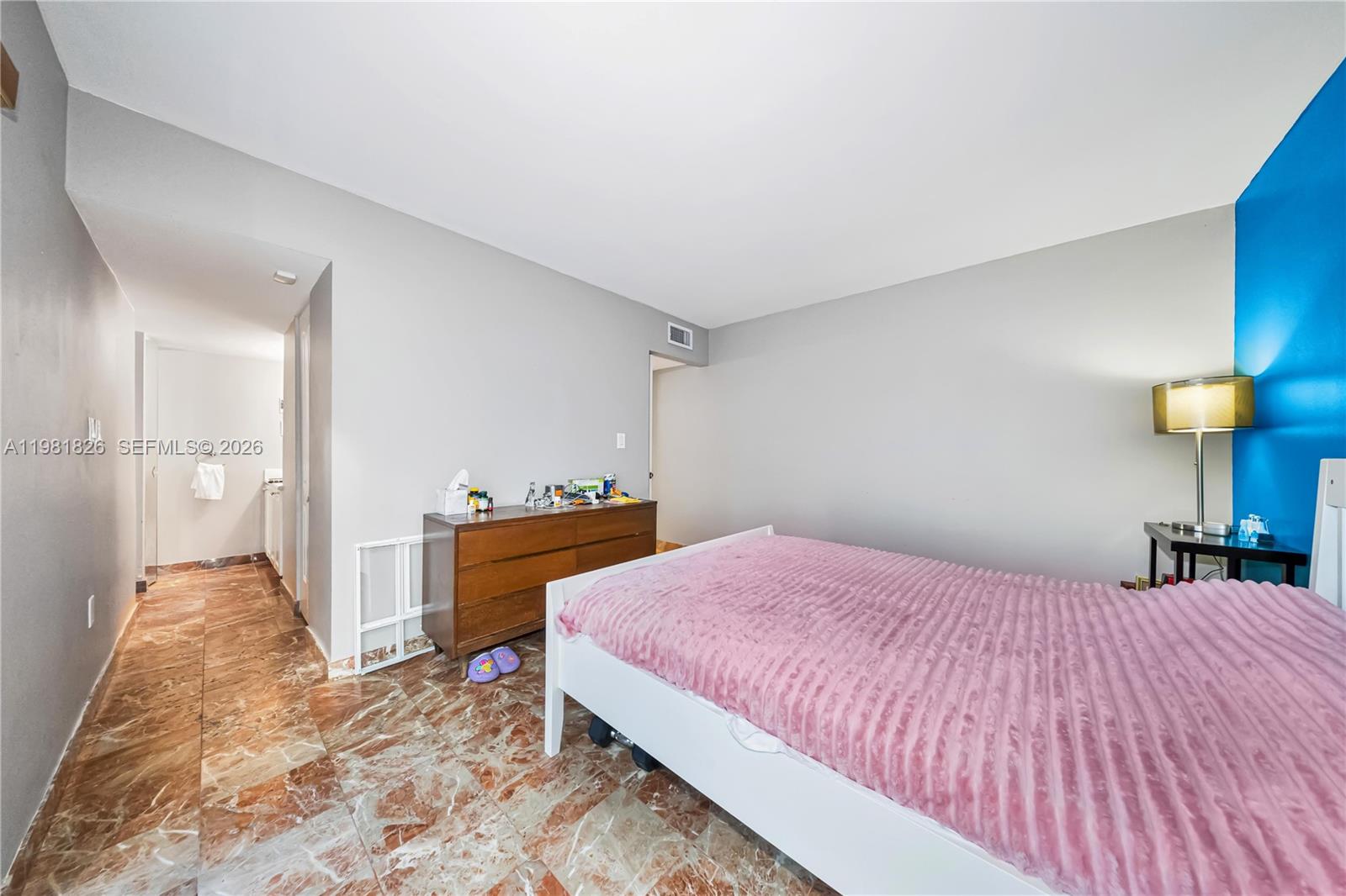 5747 SW 55th St Miami, FL 33155