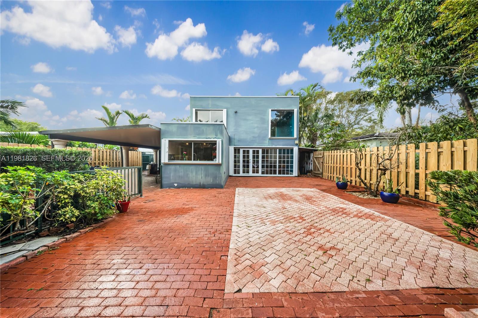 5747 SW 55th St Miami, FL 33155