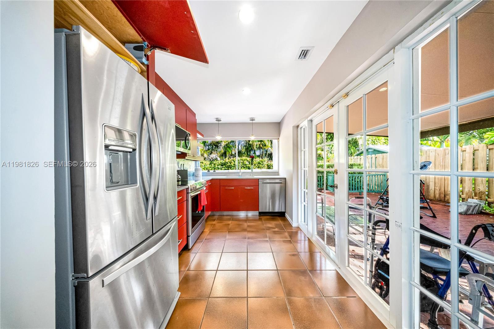 5747 SW 55th St Miami, FL 33155