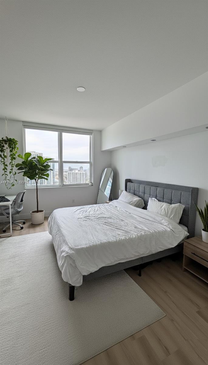 image Brickell on the River North5