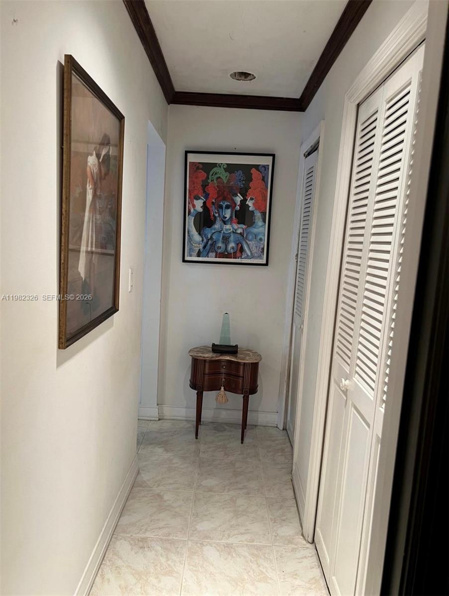 2190 SW 22th Ter Miami, FL 33145