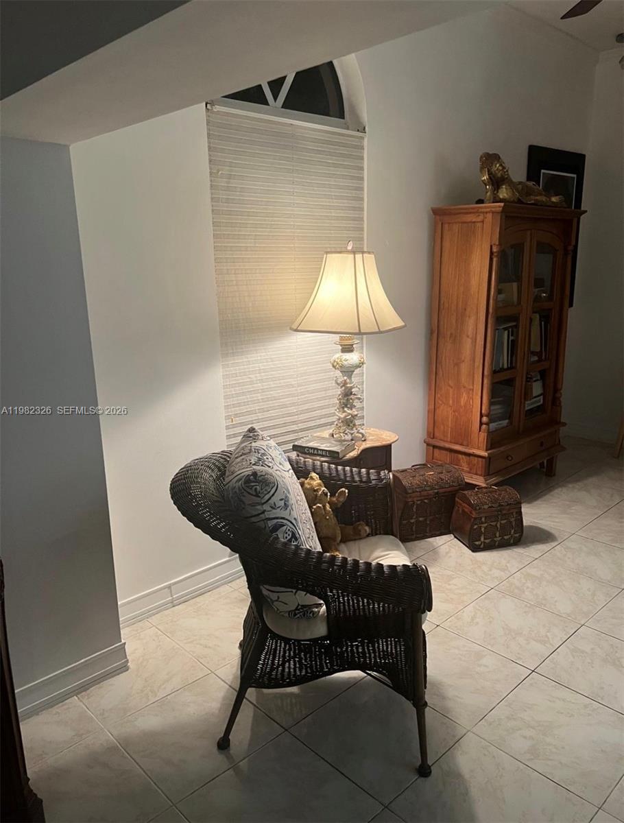 2190 SW 22th Ter Miami, FL 33145