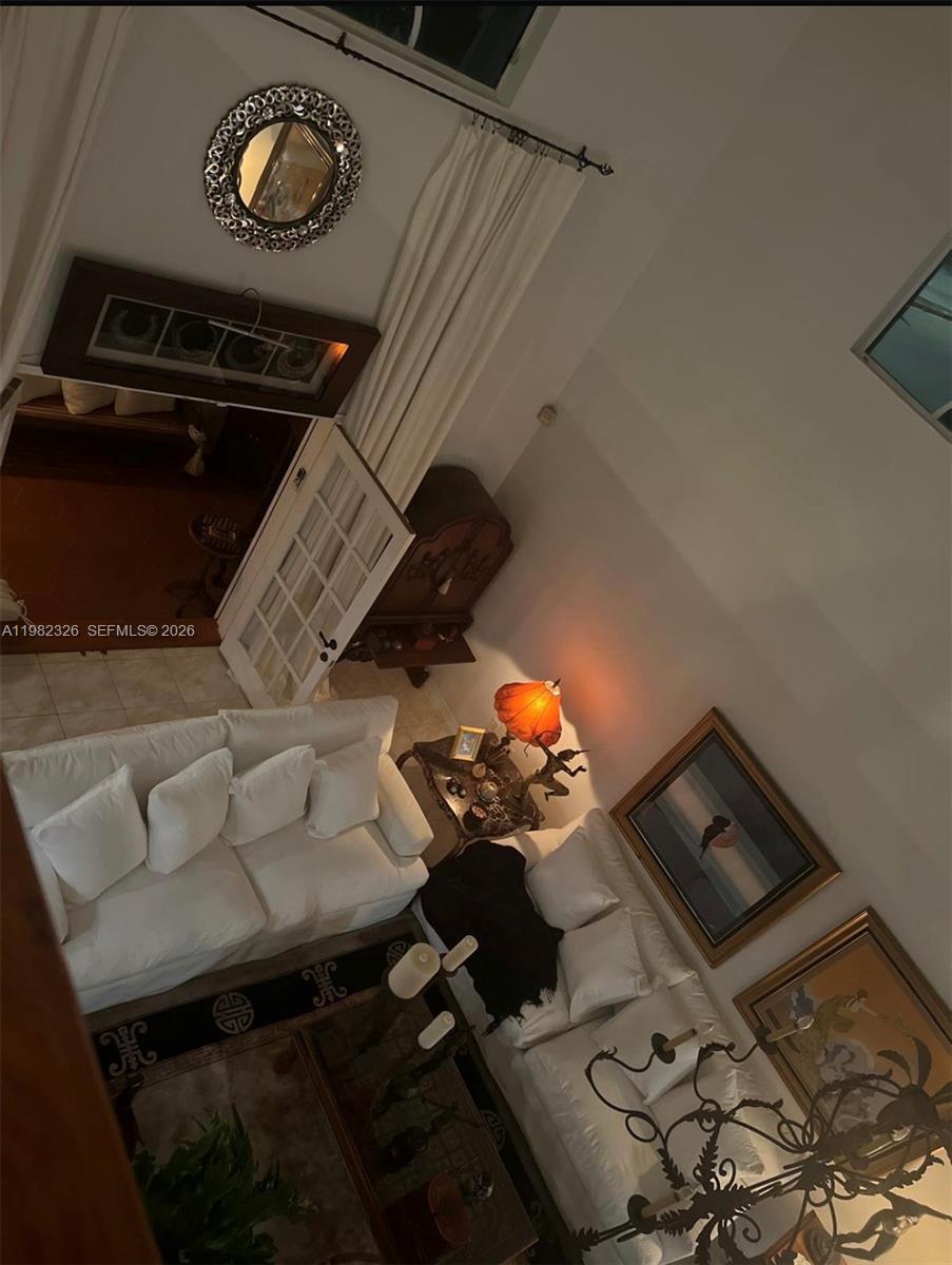 2190 SW 22th Ter Miami, FL 33145