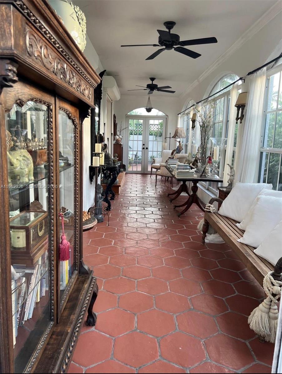 2190 SW 22th Ter Miami, FL 33145