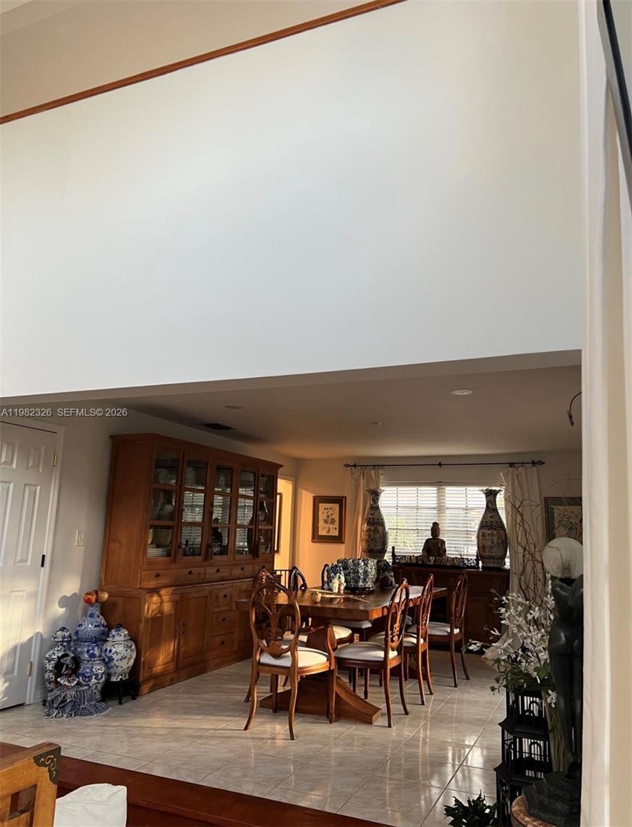 2190 SW 22th Ter Miami, FL 33145