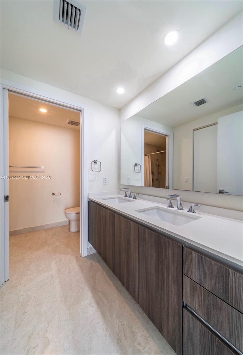 488 Ne 18th #2703 Miami, FL 33132