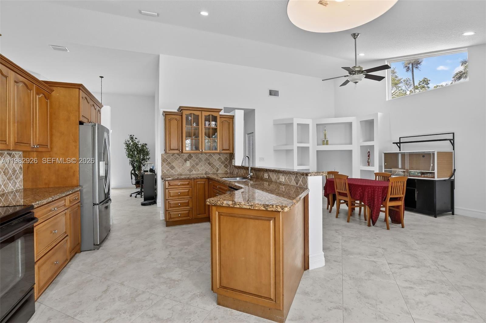 1583 NW 182nd Way Pembroke Pines, FL 33029