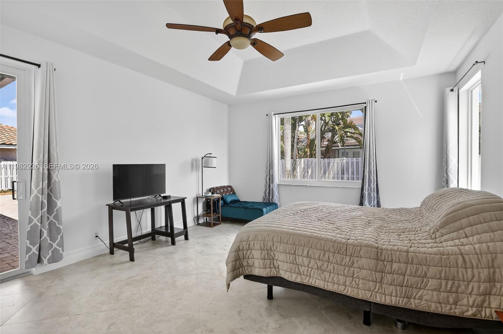 1583 NW 182nd Way Pembroke Pines, FL 33029