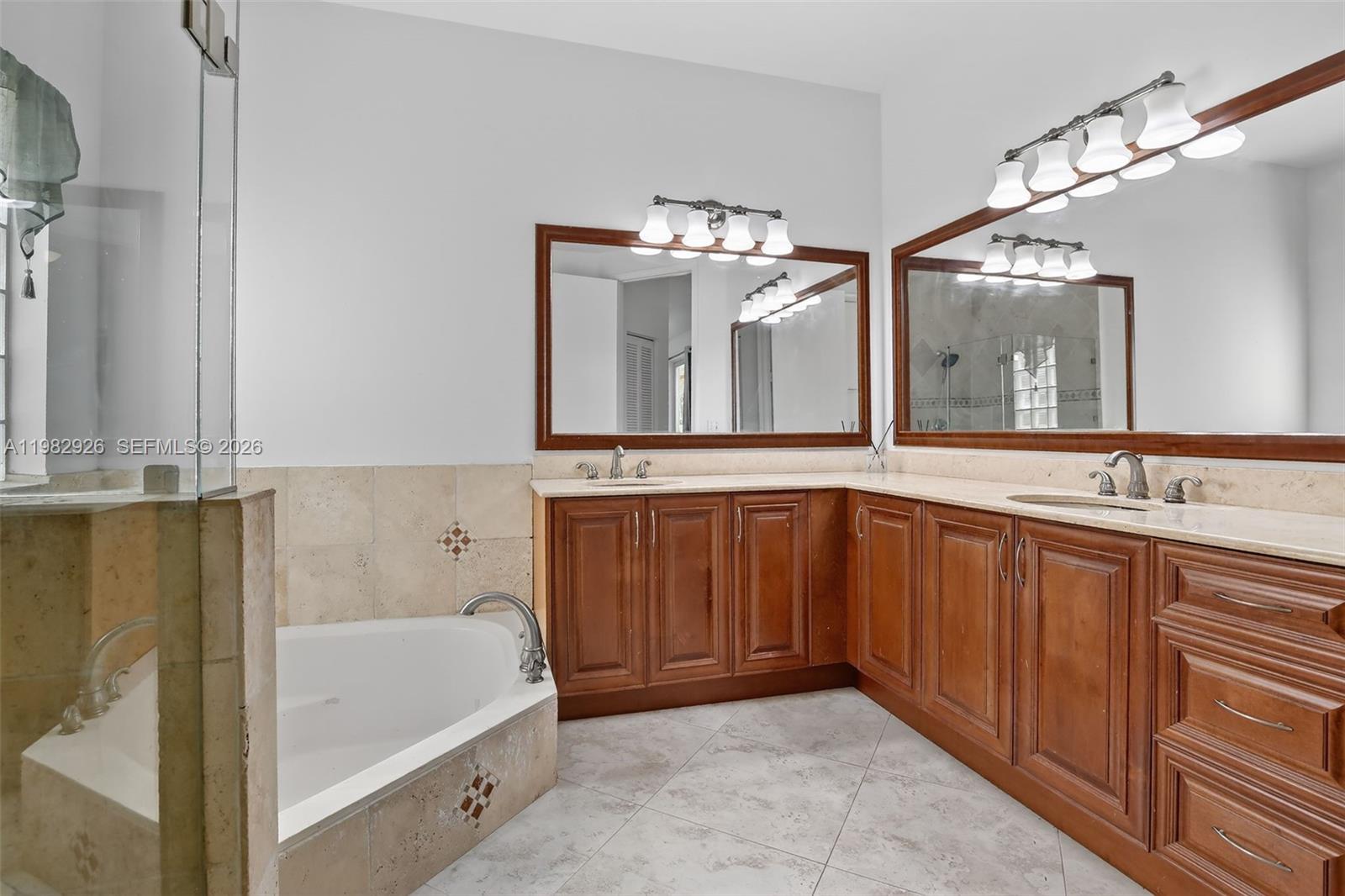 1583 NW 182nd Way Pembroke Pines, FL 33029